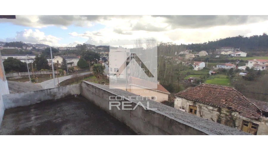 Moradia T4 para Venda em Lordelo Foto 21