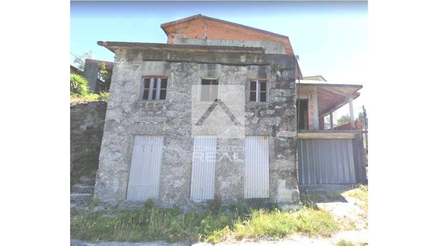 Moradia T4 para Venda em Lordelo Foto 5