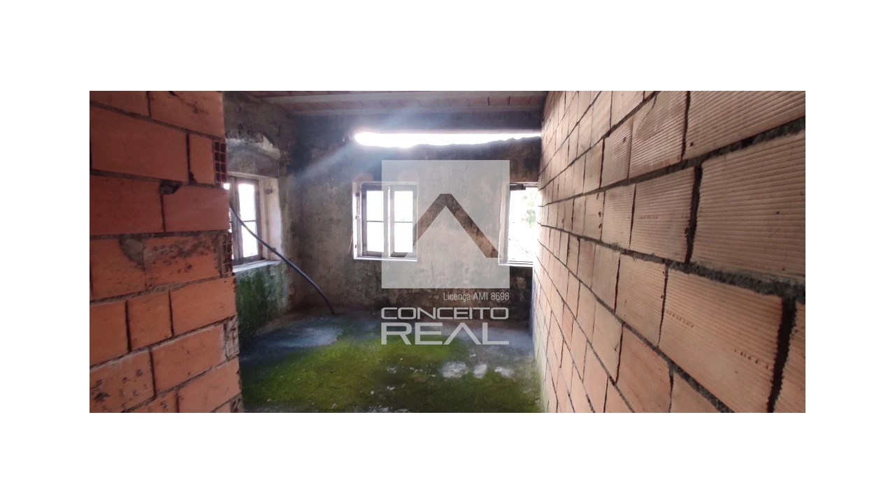 Moradia T4 para Venda em Lordelo Foto 11