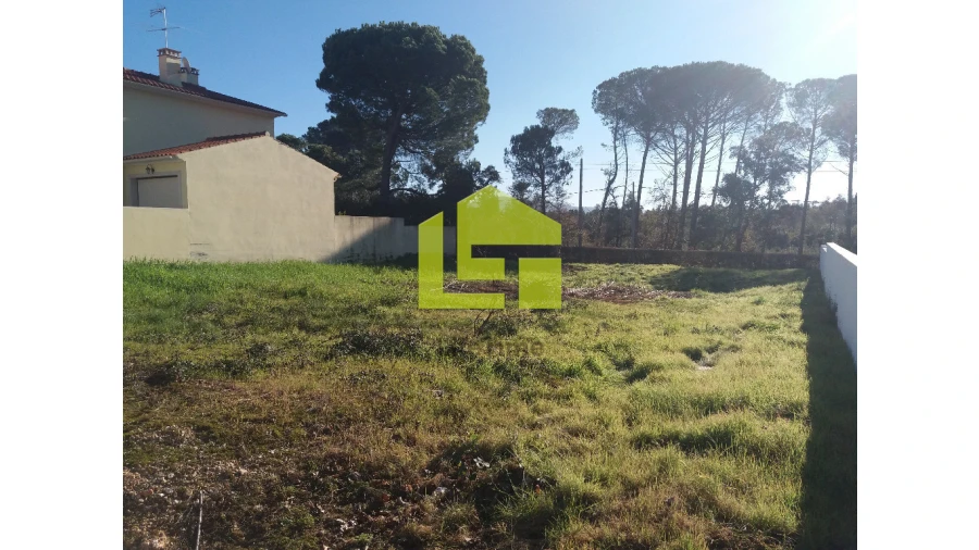 Terreno para Venda em Sebal e Belide Foto 2