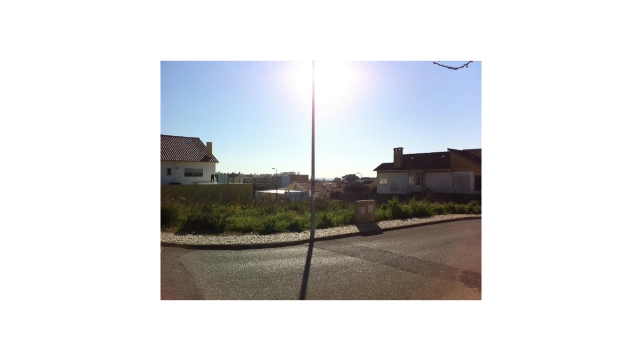 Terreno para Venda em Palmela Foto 1