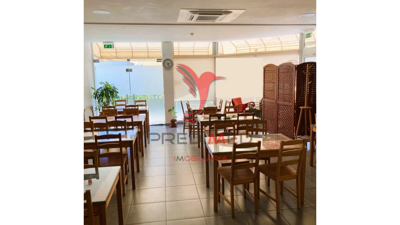 Loja para Venda em Conceição e Estoi Foto 1