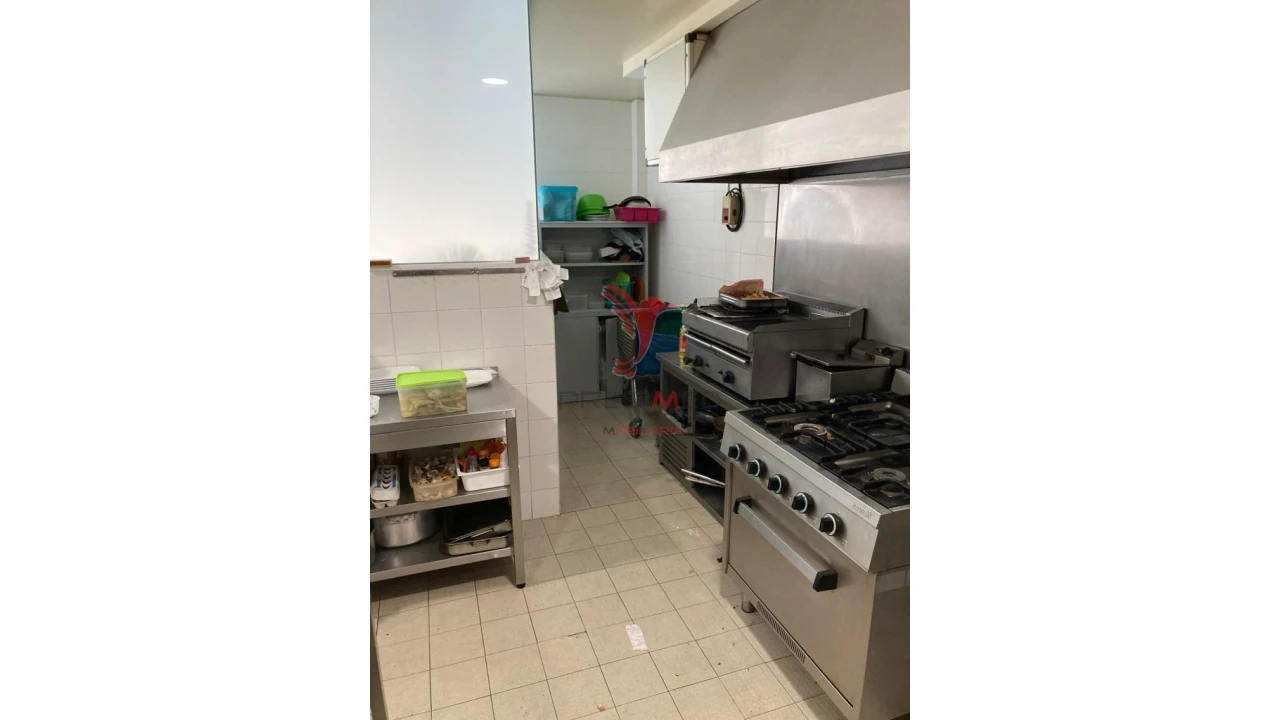 Loja para Venda em Conceição e Estoi Foto 5