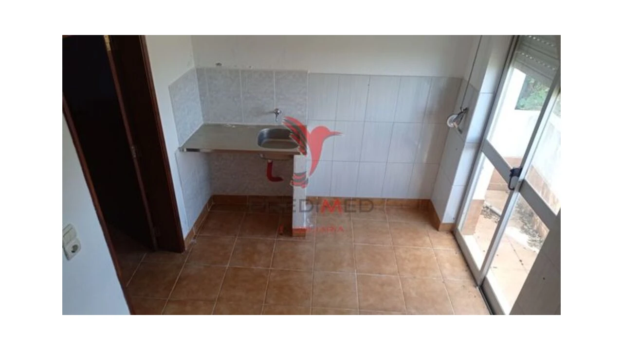 Moradia T2 para Venda em Seda Foto 10