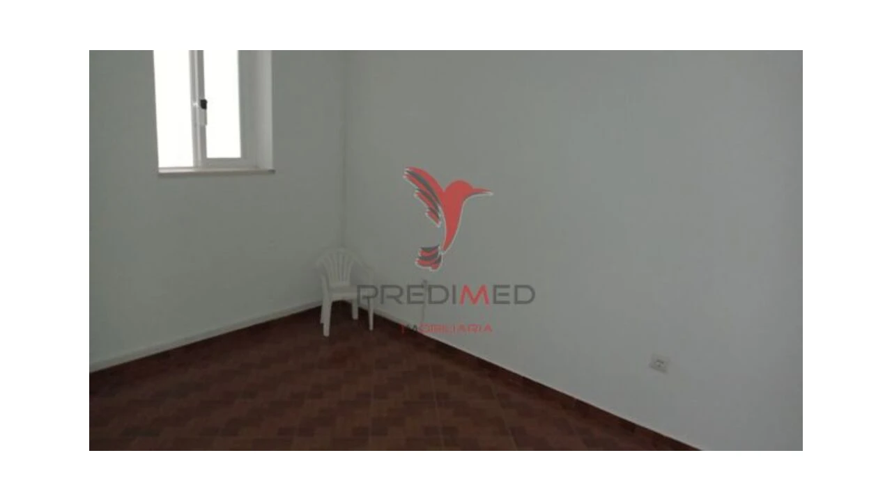 Moradia T2 para Venda em Seda Foto 7