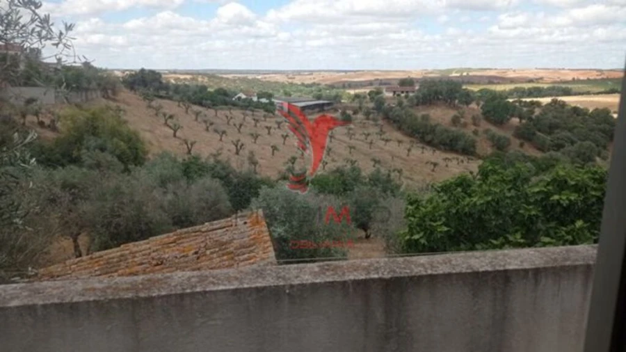 Moradia T2 para Venda em Seda Foto 2