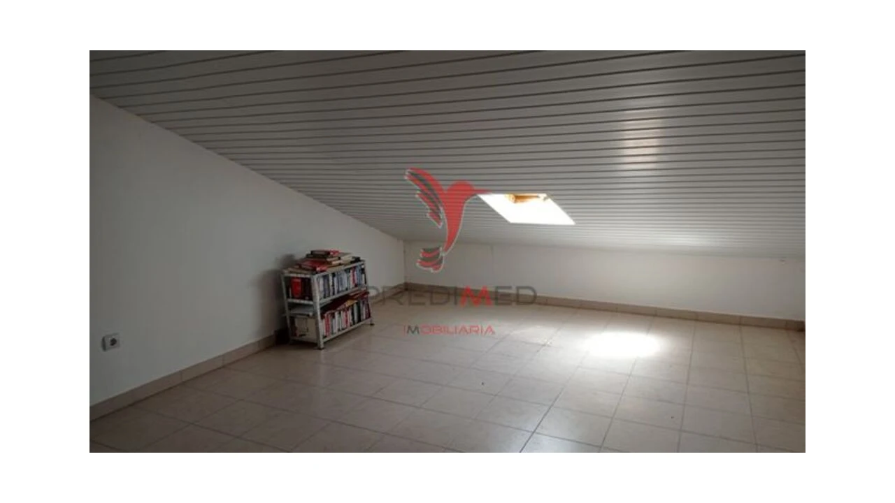 Moradia T2 para Venda em Seda Foto 20