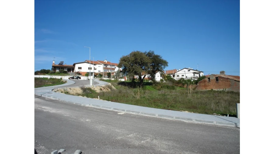 Terreno para Venda em Marrazes e Barosa Foto 3