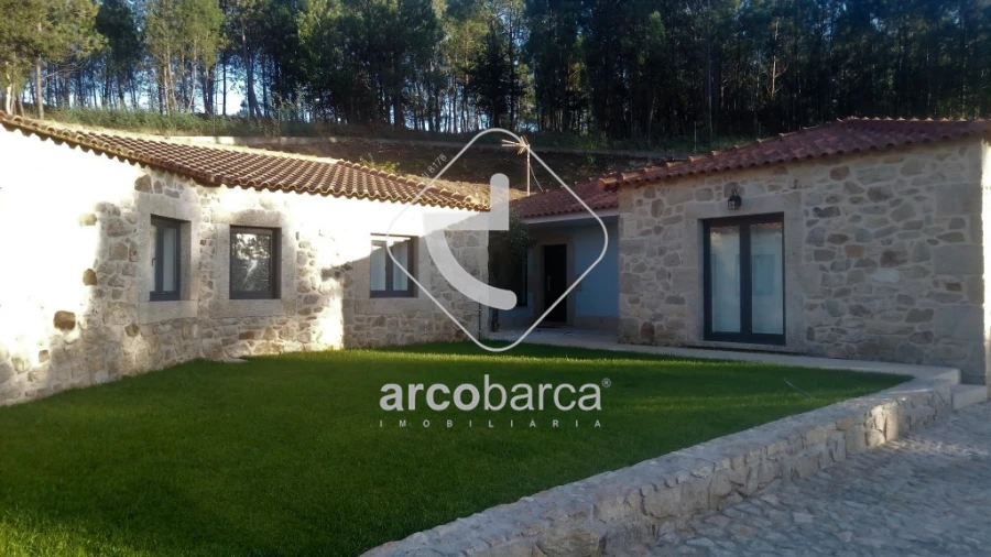 Moradia T3 para Venda em Agualonga Foto 30