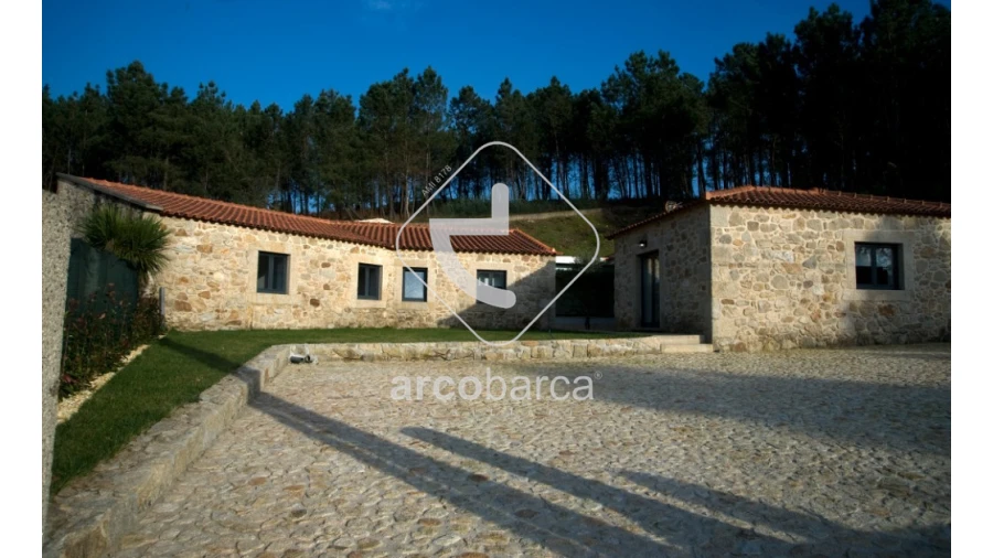 Moradia T3 para Venda em Agualonga Foto 28