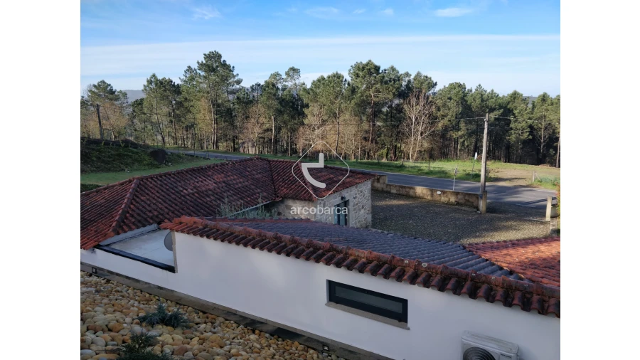 Moradia T3 para Venda em Agualonga Foto 8