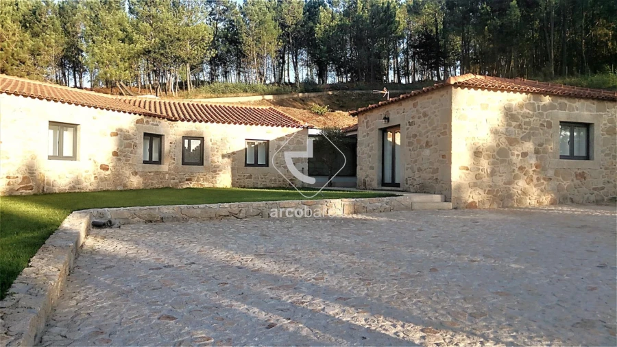 Moradia T3 para Venda em Agualonga Foto 29