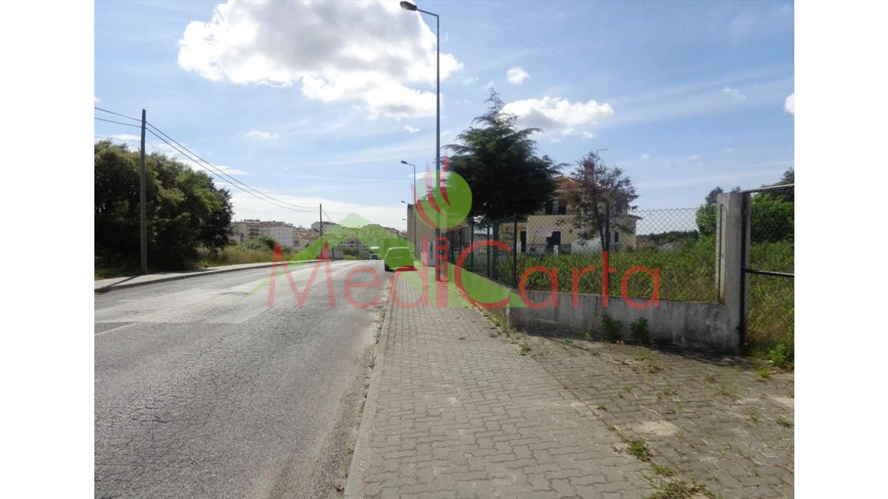 Terreno para Venda em Cartaxo e Vale da Pinta Foto 3