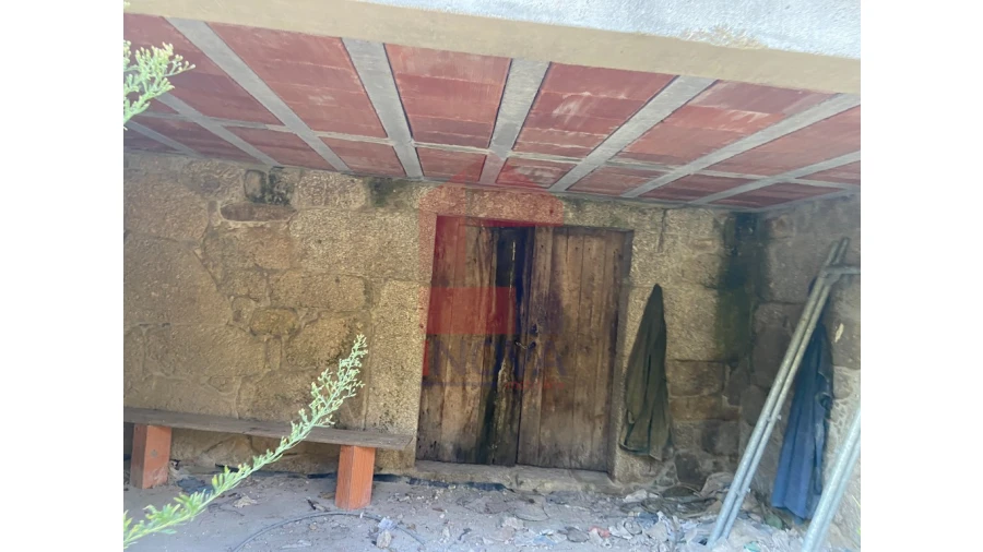 Moradia T4 para Venda em Sande, Vilarinho, Barros e Gomide Foto 17