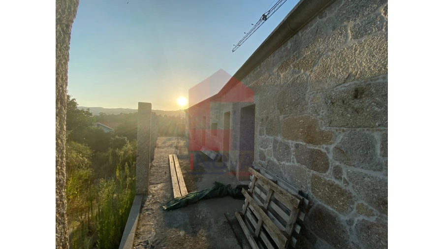 Moradia T4 para Venda em Sande, Vilarinho, Barros e Gomide Foto 23