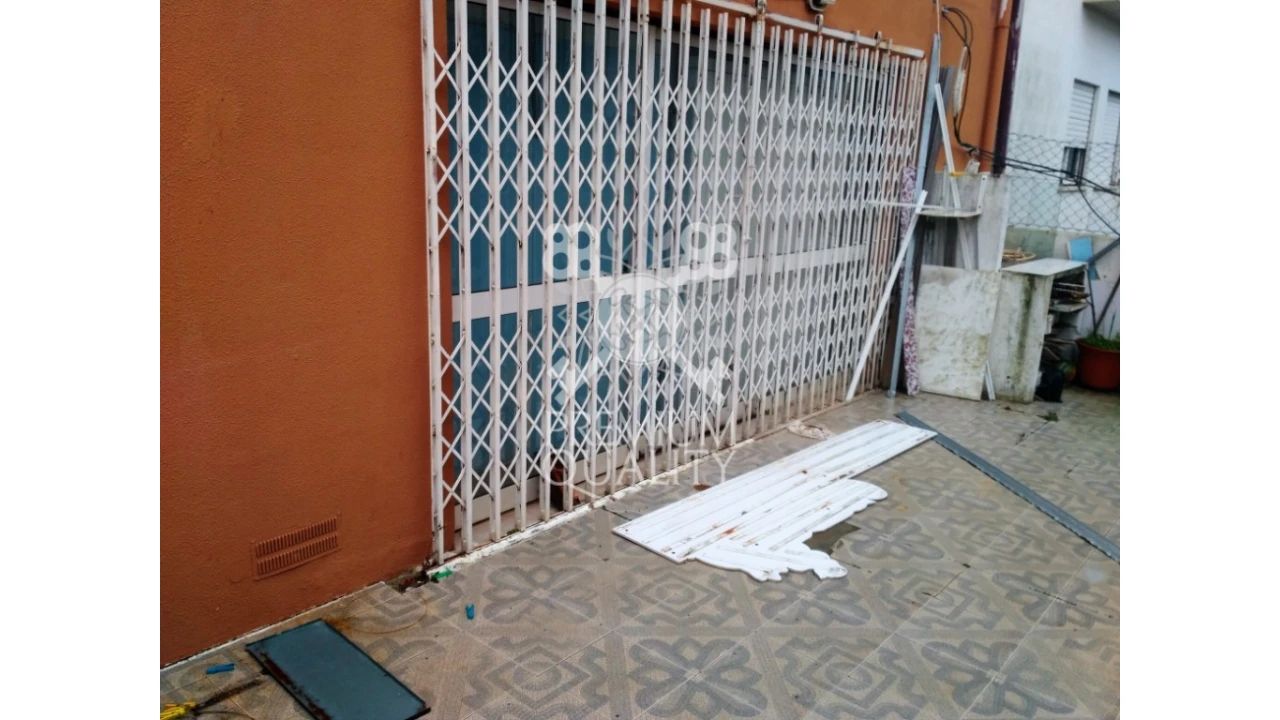 Loja para Venda em Sesimbra (Castelo) Foto 8