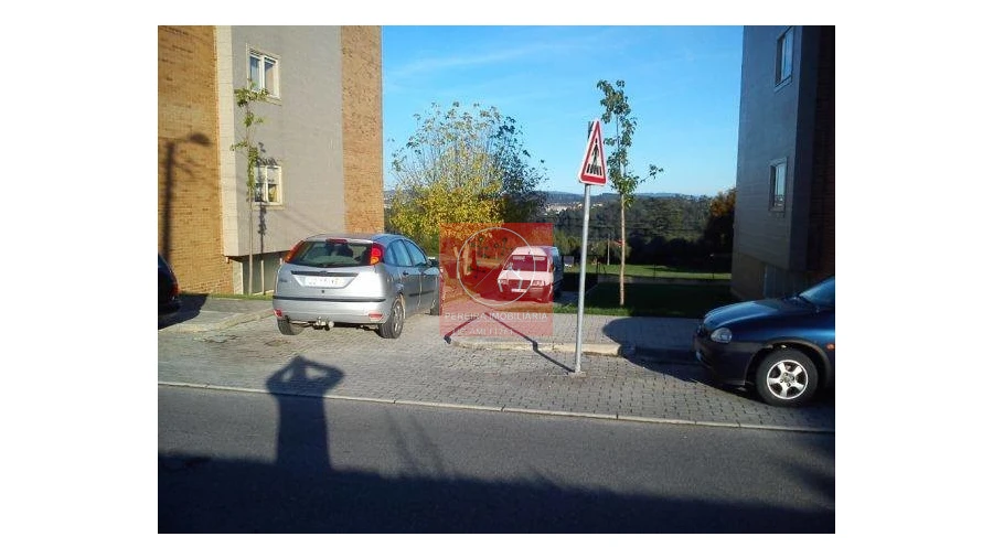 Terreno para Venda em Esmeriz e Cabeçudos Foto 7