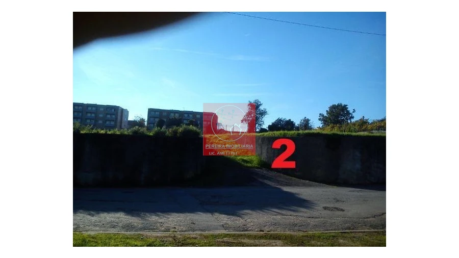 Terreno para Venda em Esmeriz e Cabeçudos Foto 9