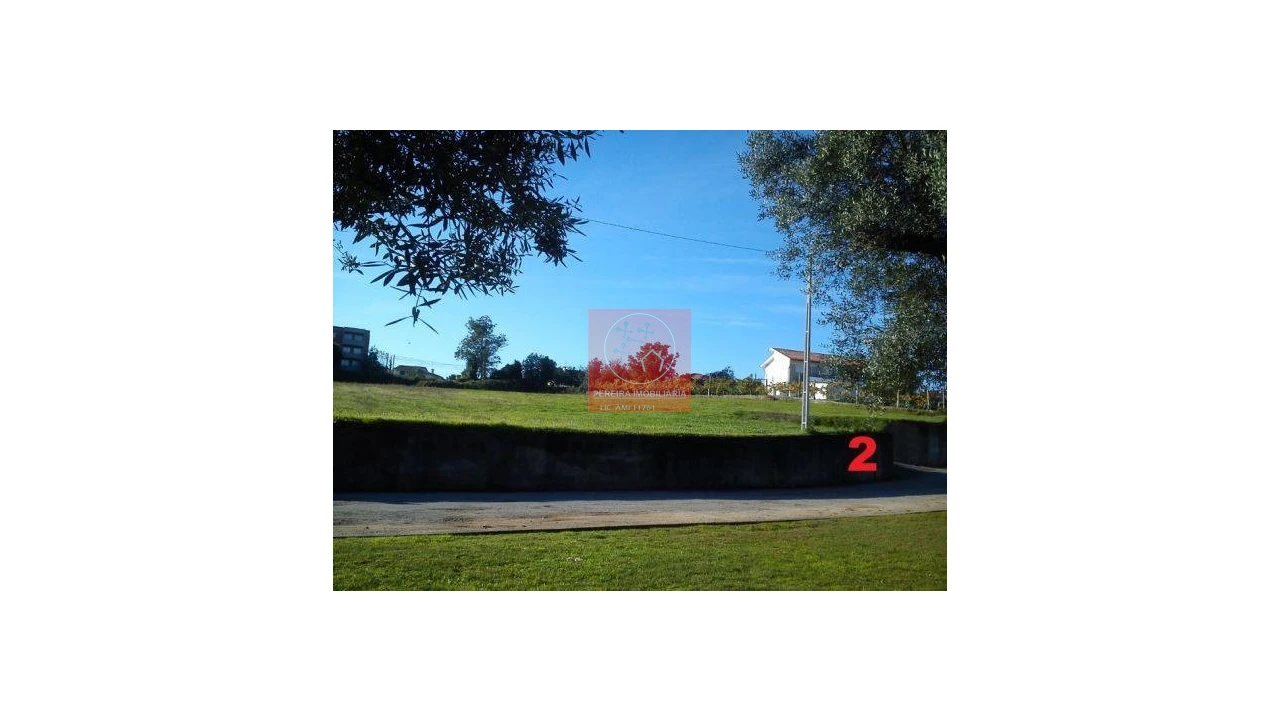 Terreno para Venda em Esmeriz e Cabeçudos Foto 8