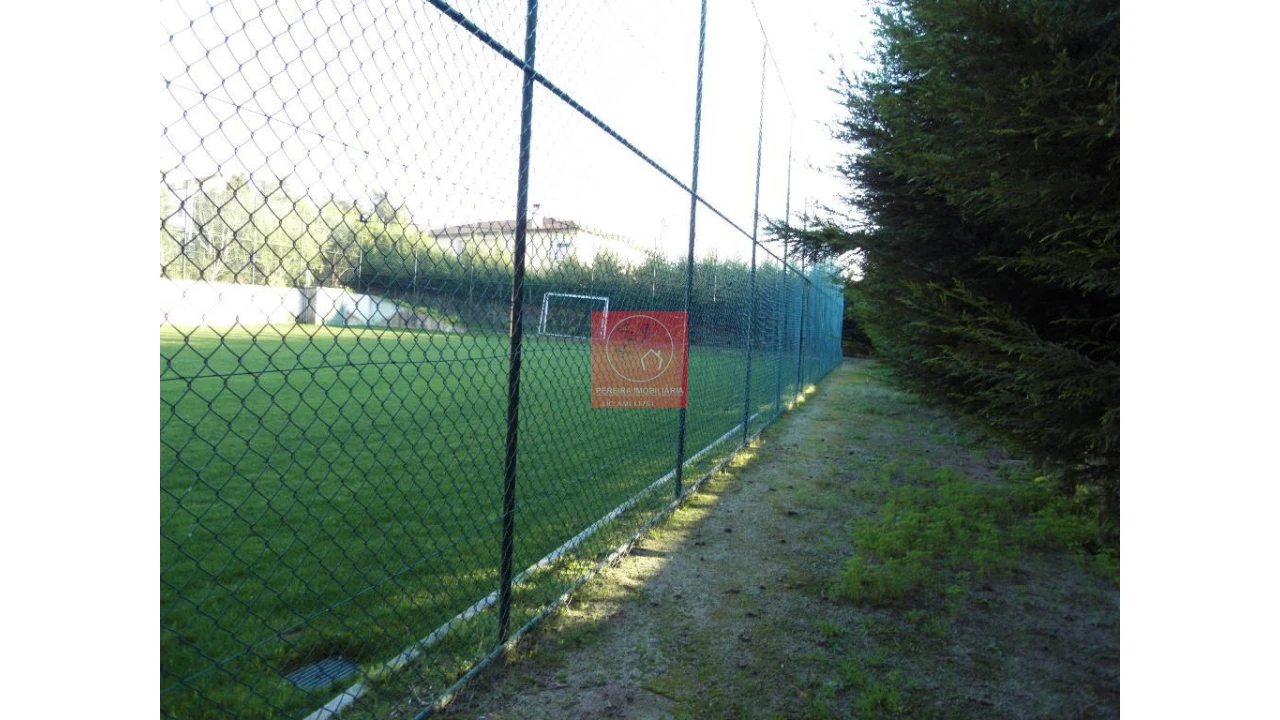 Moradia T8 para Venda em Forjães Foto 33