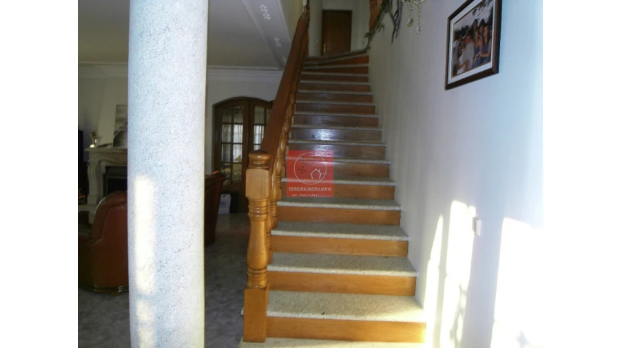 Moradia T8 para Venda em Forjães Foto 105