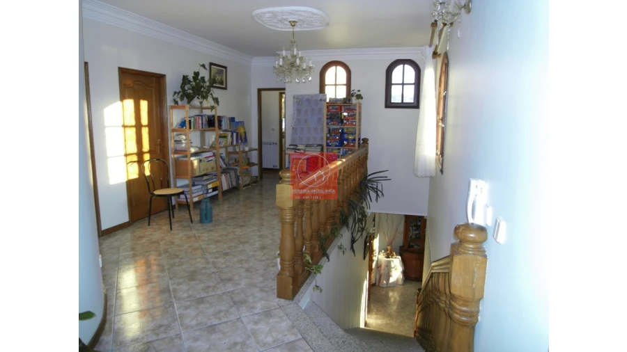 Moradia T8 para Venda em Forjães Foto 107