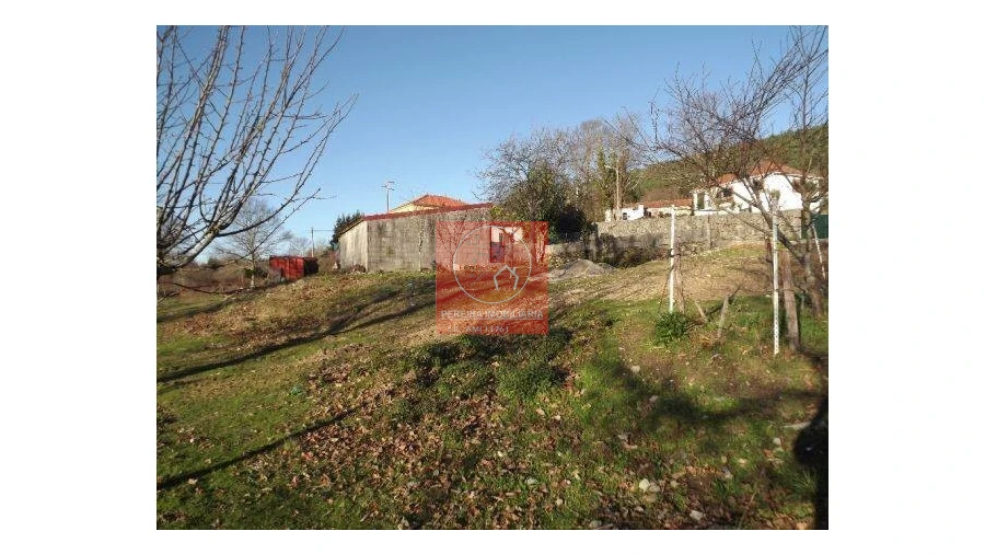 Terreno para Venda em Candemil e Gondar Foto 3