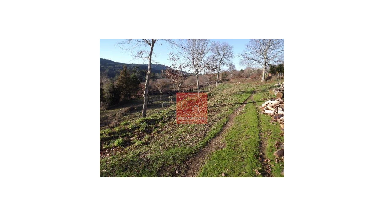Terreno para Venda em Candemil e Gondar Foto 6