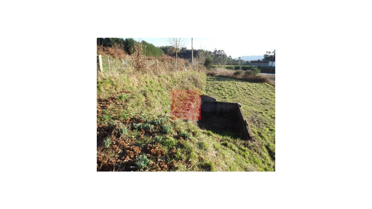 Terreno para Venda em Candemil e Gondar Foto 1