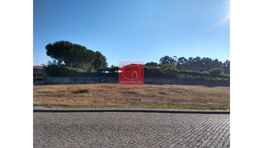 Terreno para Venda em Vermoim Foto 1