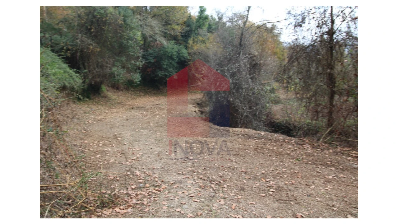 Terreno para Venda em Marrancos e Arcozelo Foto 8