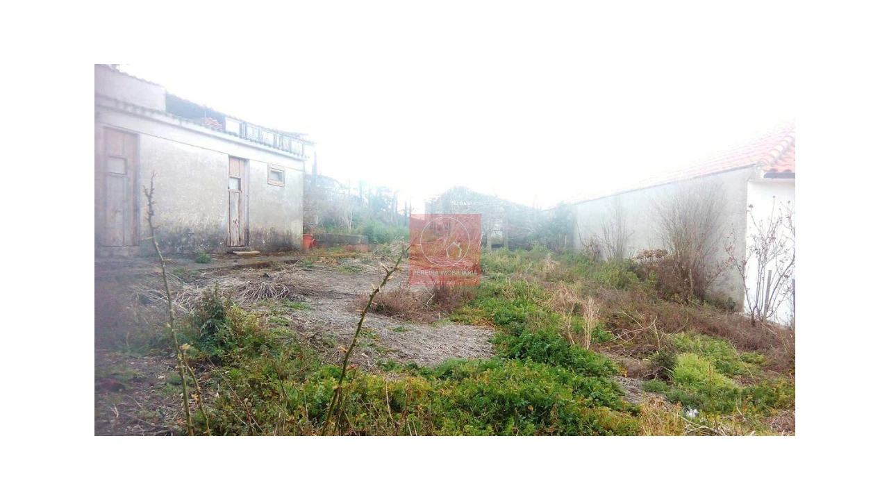 Moradia T4 para Venda em Moura Morta e Vinhós Foto 4