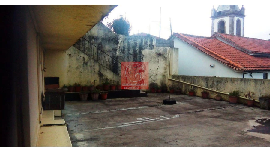 Moradia T4 para Venda em Moura Morta e Vinhós Foto 2