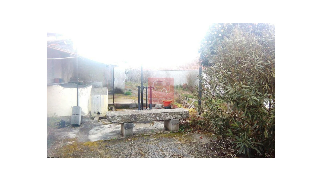 Moradia T4 para Venda em Moura Morta e Vinhós Foto 5