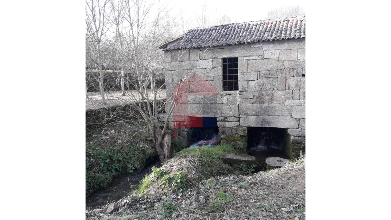 Moradia para Venda em Sabariz Foto 2