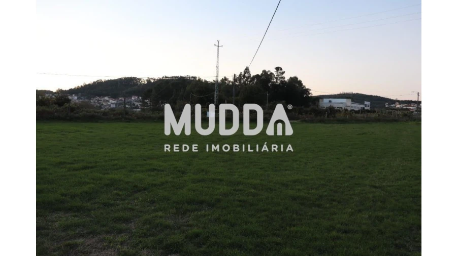 Terreno para Venda em Romariz Foto 2