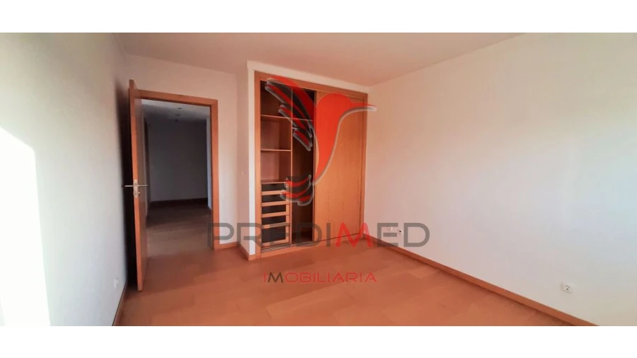 Apartamento T1 para Venda em Olivais Foto 16