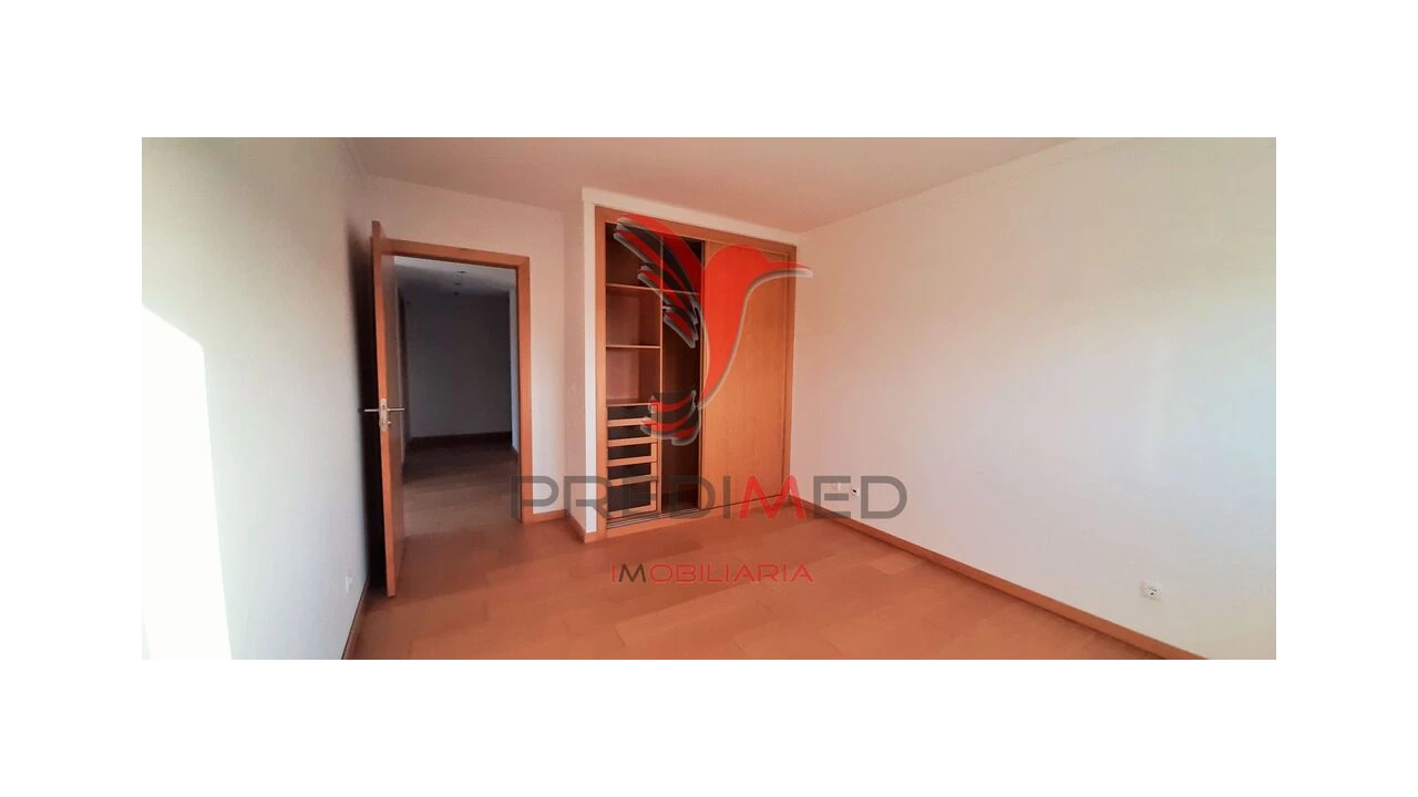 Apartamento T1 para Venda em Olivais Foto 16