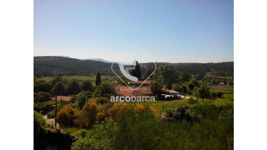 Moradia para Venda em Formariz e Ferreira Foto 1