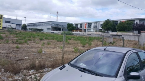 Terreno para Venda em São Pedro de Tomar