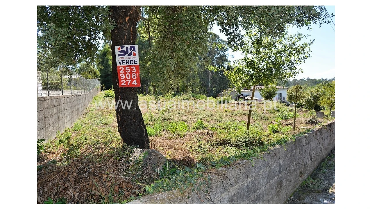 Terreno para Venda em Barreiros Foto 2