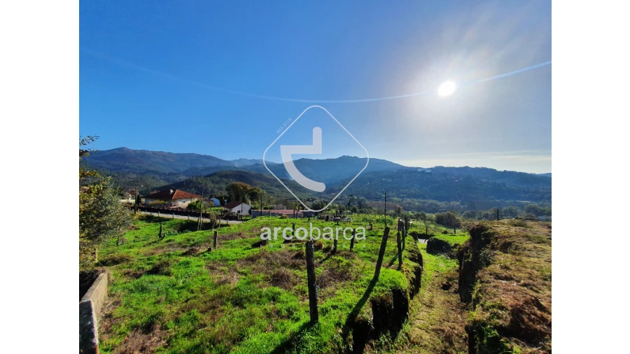 Terreno para Venda em Alvora e Loureda Foto 9