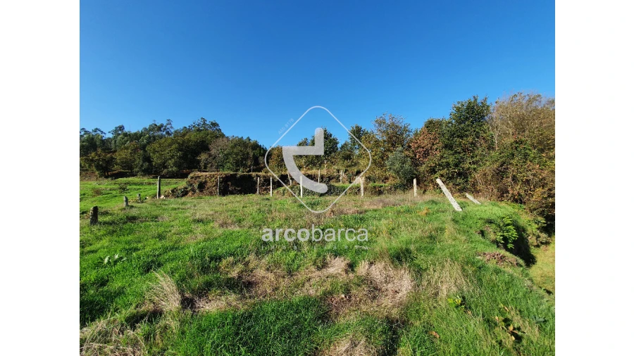 Terreno para Venda em Alvora e Loureda Foto 5