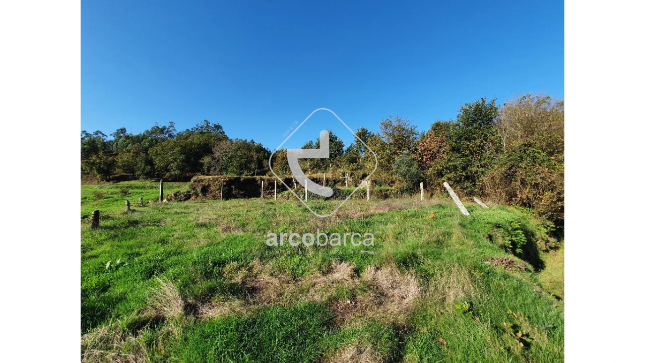 Terreno para Venda em Alvora e Loureda Foto 5