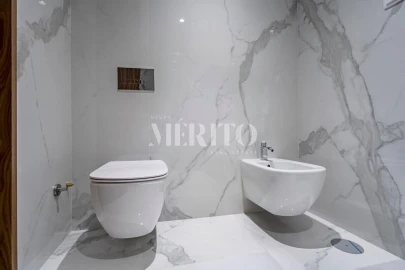 Apartamento T3 para Venda em Póvoa de Varzim, Beiriz e Argivai