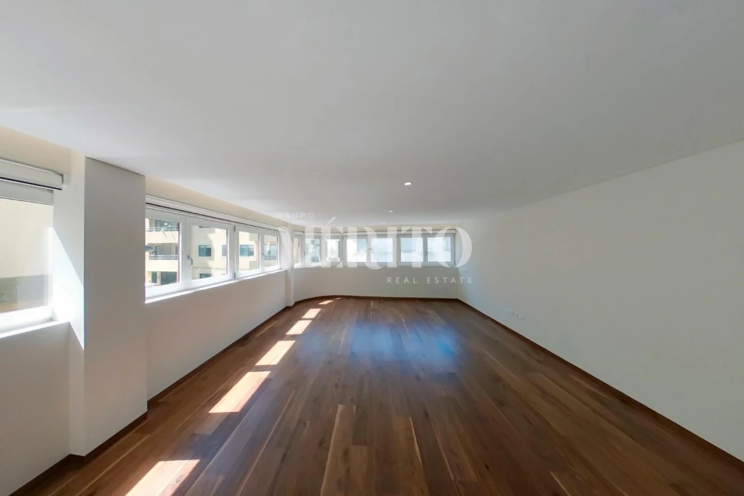 Apartamento T3 para Venda em Póvoa de Varzim, Beiriz e Argivai Foto 4