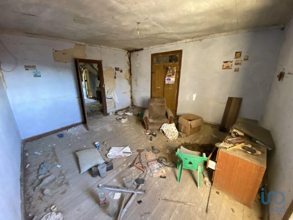 Moradia T3 para Venda em Vale Foto 13