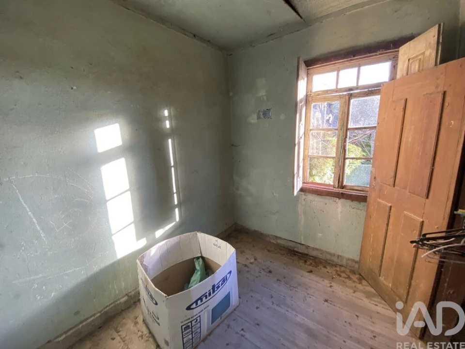 Moradia T3 para Venda em Vale Foto 18