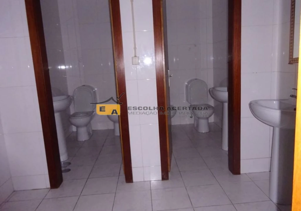 Loja para Arrendamento em Cedofeita, Santo Ildefonso, Sé, Miragaia, São Nicolau e Vitória Foto 7