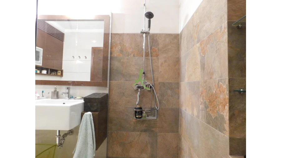 Apartamento T4 para Venda em Portimão Foto 15